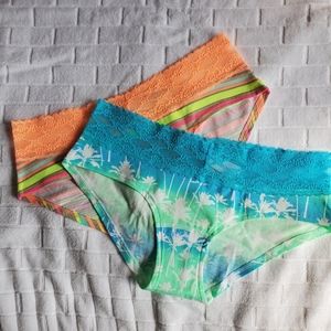 NWT VS Panties Bundle (2) Size S